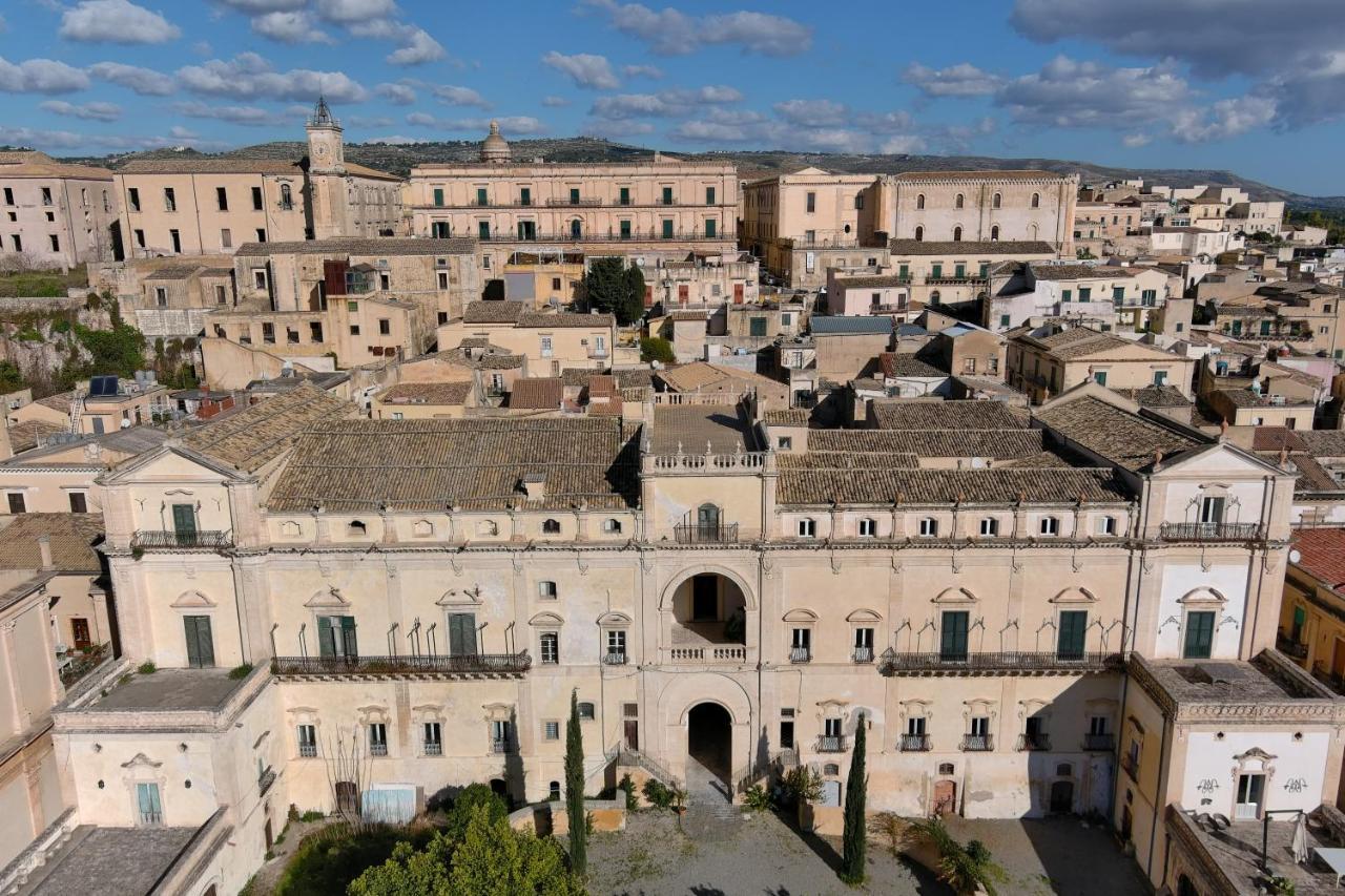 Palazzo Trigona Dependance Hotel Noto Buitenkant foto