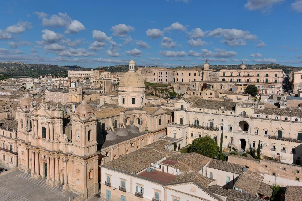Palazzo Trigona Dependance Hotel Noto Buitenkant foto