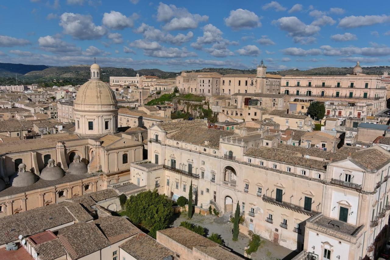 Palazzo Trigona Dependance Hotel Noto Buitenkant foto